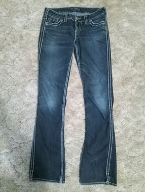 Silver Jeans Dark Blue Flare Jeans with Contrast Stitching